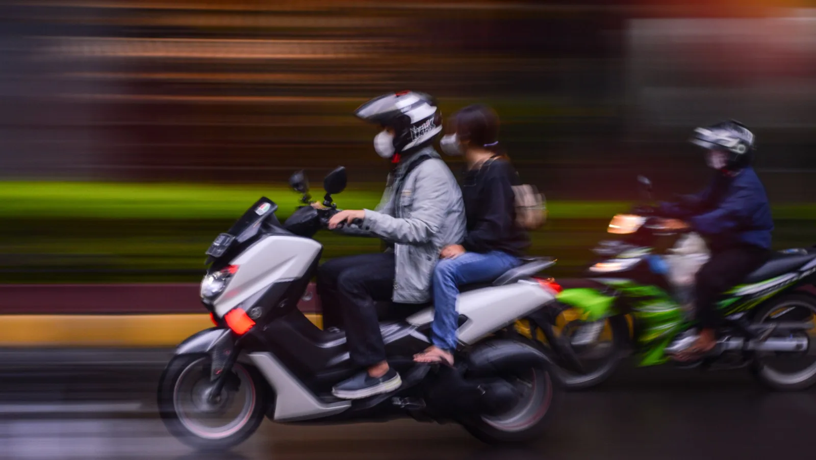 Scooter 50cc : âge, permis et budget pour bien choisir